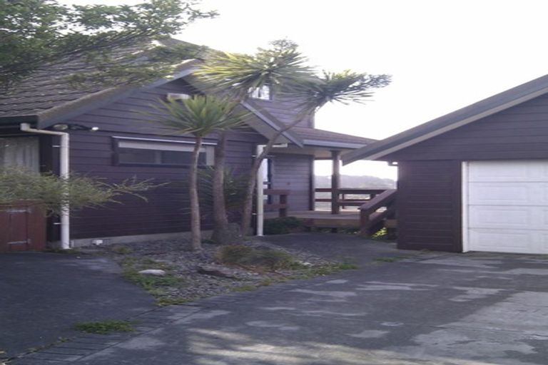 Photo of property in 40b Ashton Fitchett Drive, Brooklyn, Wellington, 6021