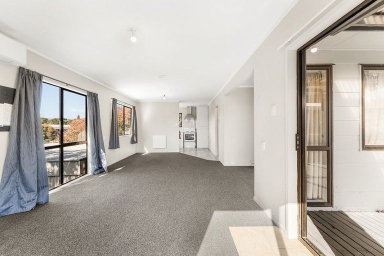Photo of property in 90 Windermere Drive, Poike, Tauranga, 3112