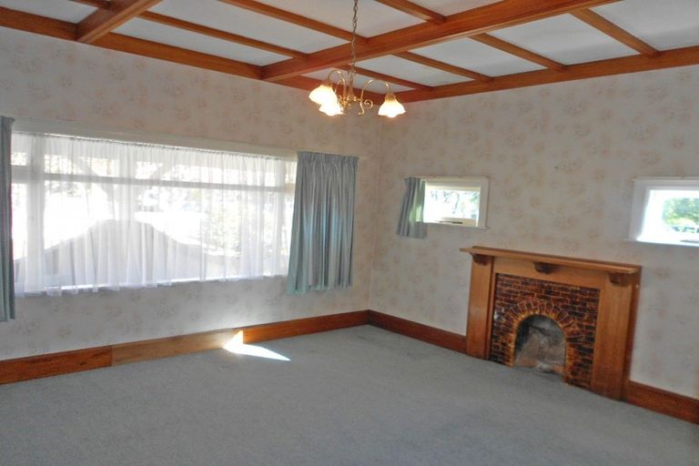 Photo of property in 23 Langston Avenue, Palmerston North, 4414
