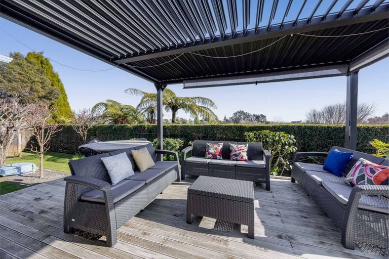 Photo of property in 34 Branch Road, Highlands Park, New Plymouth, 4312