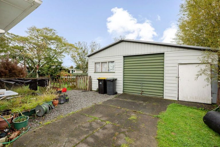 Photo of property in 43 Barraud Street, Dannevirke, 4930