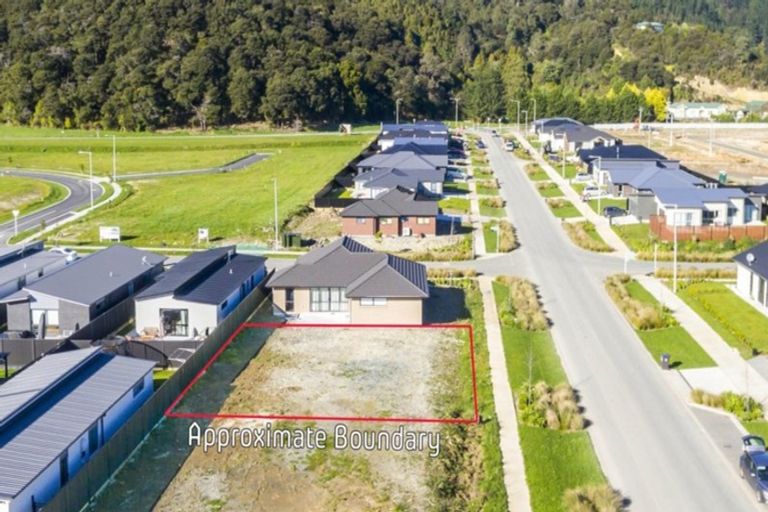 Photo of property in 20 Hopkirk Avenue, Wallaceville, Upper Hutt, 5018