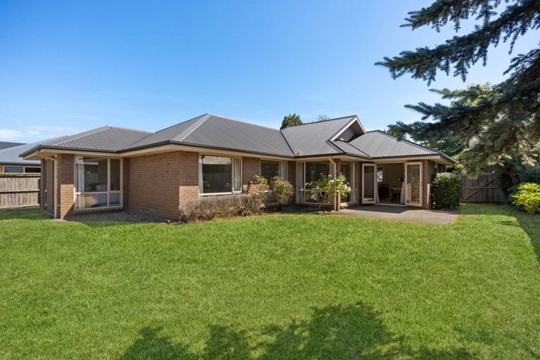 Photo of property in 51 Rolleston Drive, Rolleston, 7614