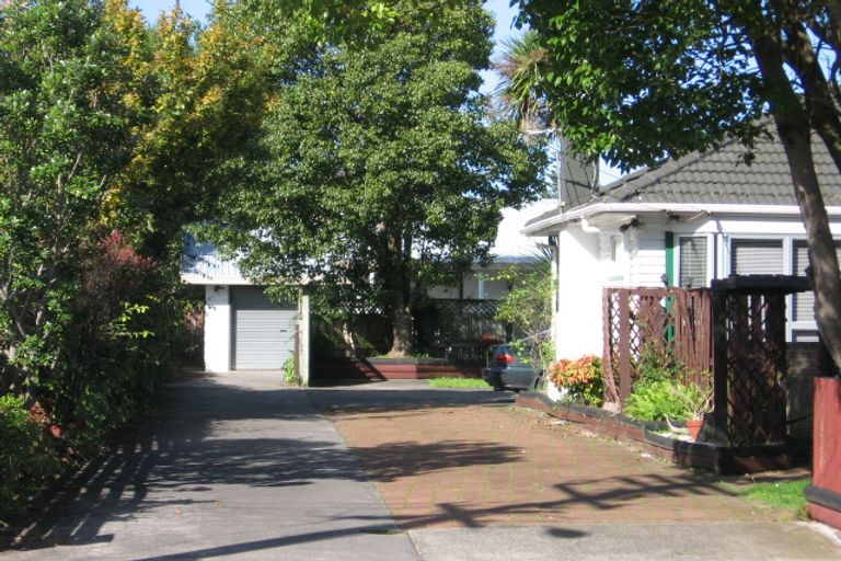 Photo of property in 6 Evelyn Street, Papatoetoe, Auckland, 2025