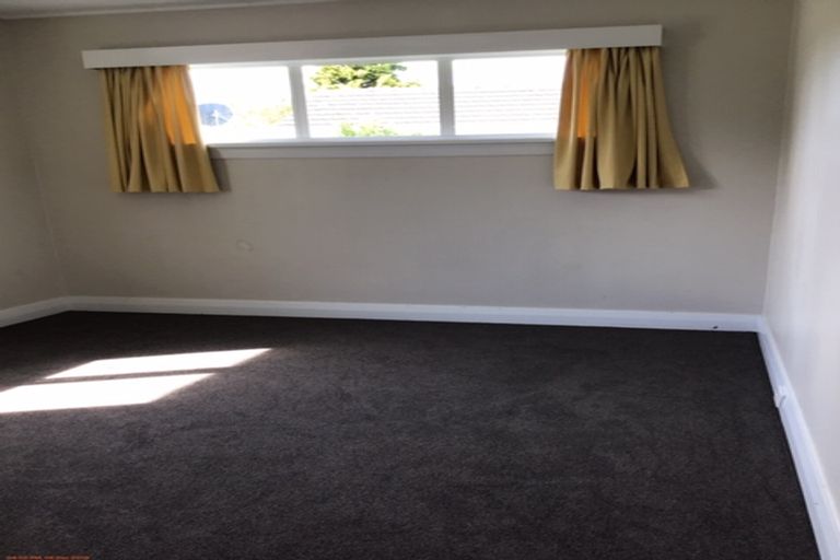 Photo of property in 8 Holmes Street, Waimate, 7924