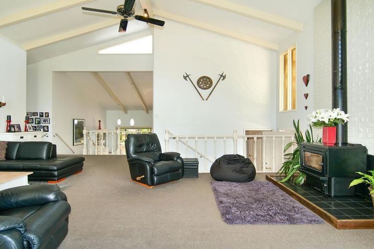 Photo of property in 11 Stafford Street, Westport, 7825