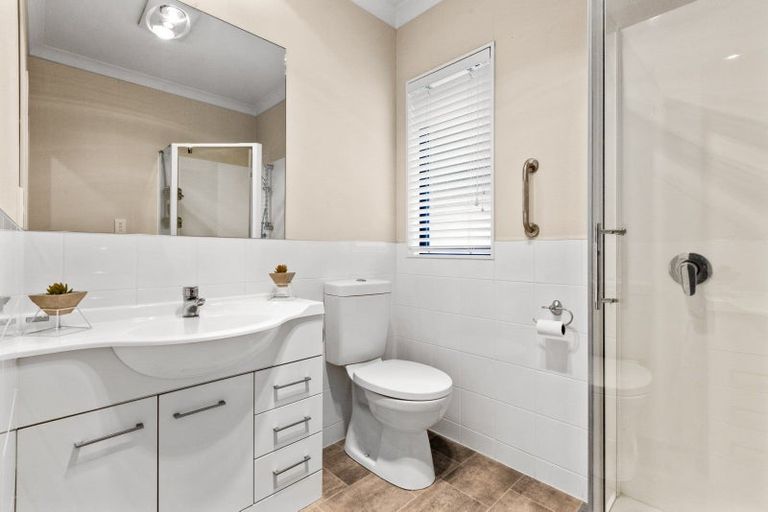 Photo of property in 15a Moeller Street, Taradale, Napier, 4112