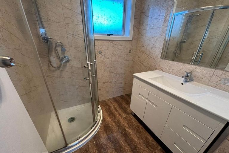 Photo of property in 8/5 Deering Place, Papatoetoe, Auckland, 2025