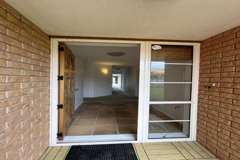 Photo of property in 12 Darimouth Place, Albany, Auckland, 0632