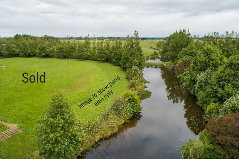 Photo of property in 3 Paterson Lane, Kelvin Grove, 4470