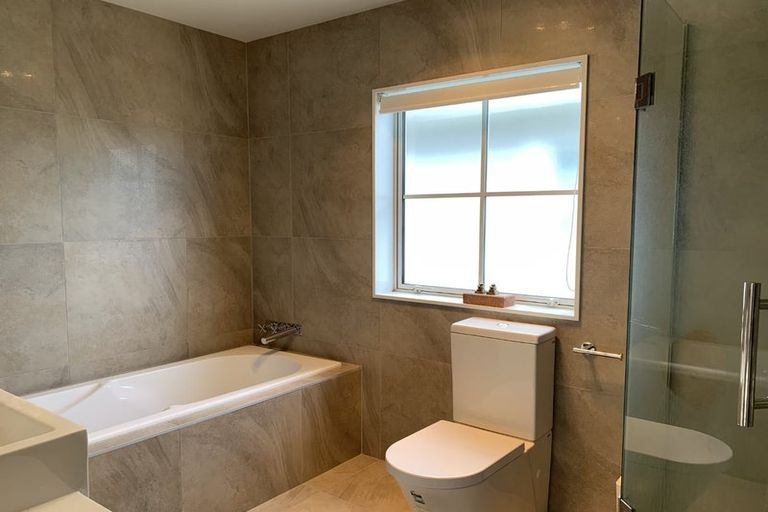 Photo of property in 35 Charlestown Drive, Flat Bush, Auckland, 2019