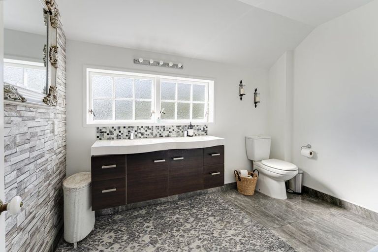 Photo of property in 19 Malvern Avenue, Atawhai, Nelson, 7010