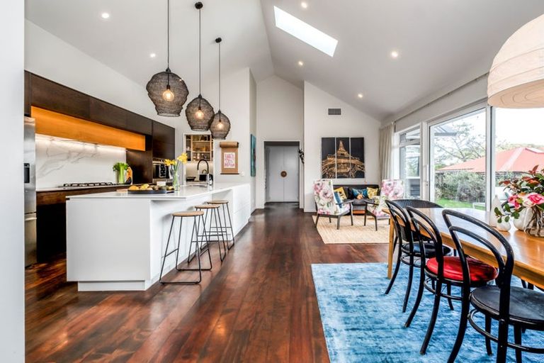 Photo of property in 31 Simla Crescent, Khandallah, Wellington, 6035
