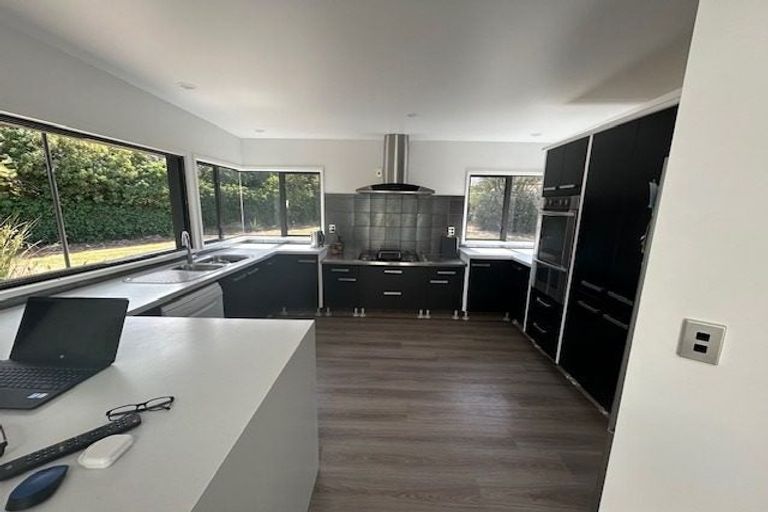 Photo of property in 12 Brooker Place, Waipukurau, 4200