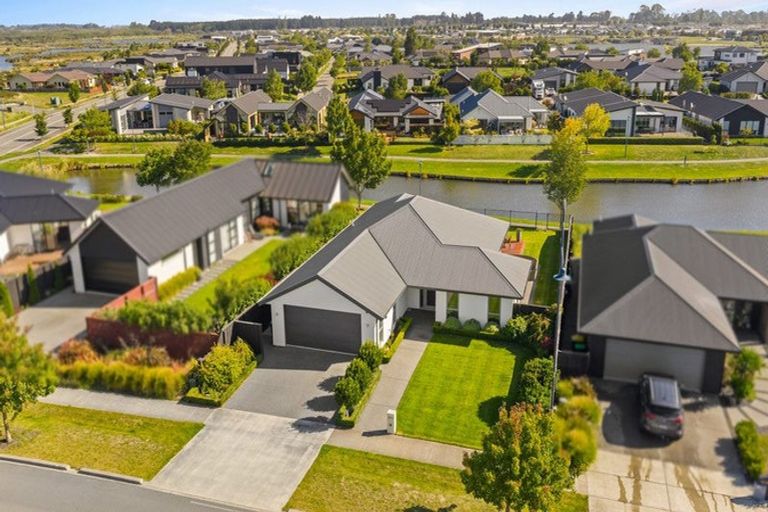 Photo of property in 62 Tiritiri Moana Drive, Pegasus, 7612