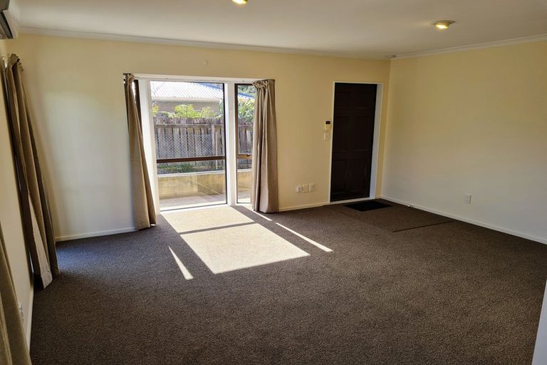 Photo of property in 9b Fraser Avenue, Johnsonville, Wellington, 6037