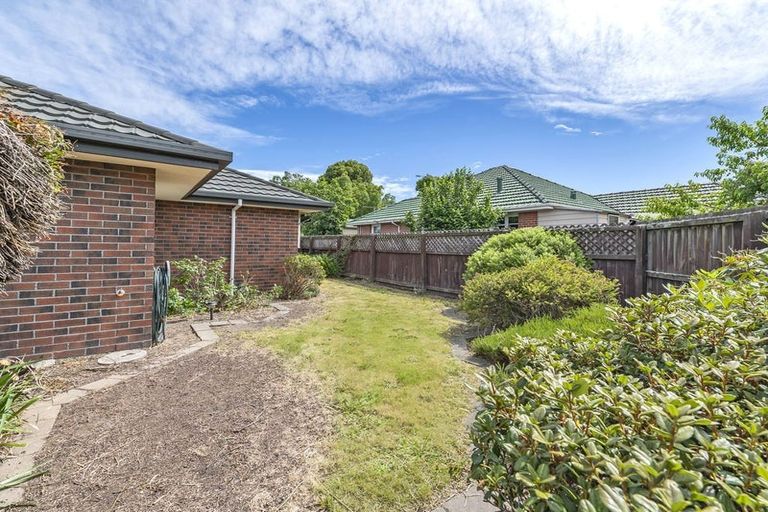 Photo of property in 128 Yaldhurst Road, Sockburn, Christchurch, 8042