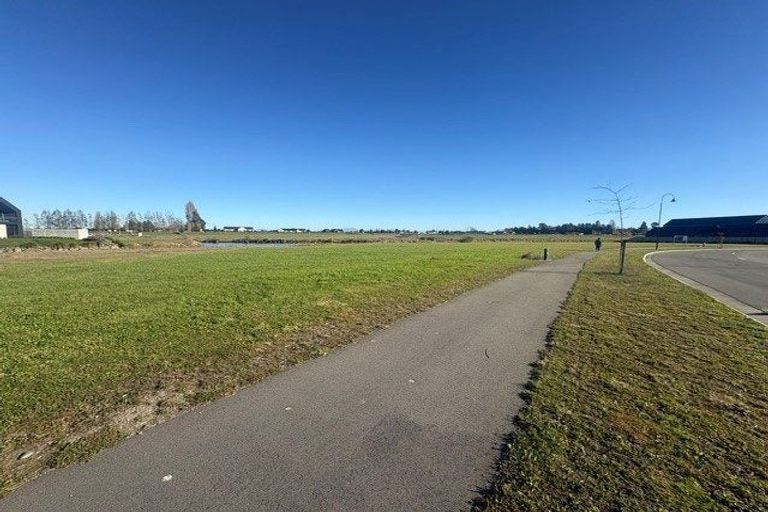 Photo of property in 1 Kennedy Quay, Huntingdon, 7774