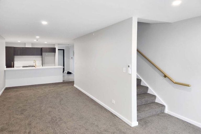 Photo of property in 157/g04 Waterloo Road, Hutt Central, Lower Hutt, 5010