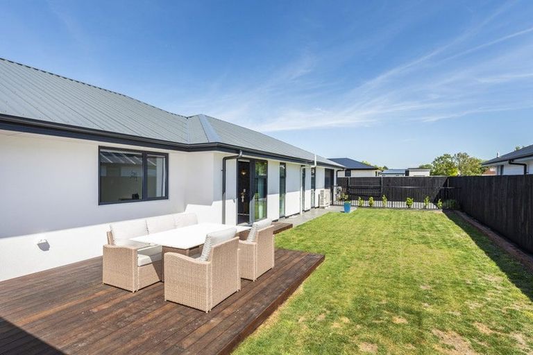 Photo of property in 12 Salkeld Place, Woodend, 7610