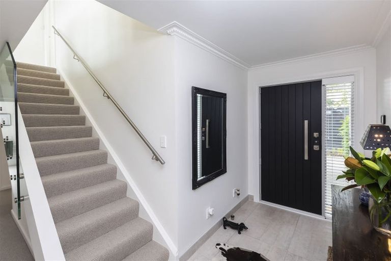 Photo of property in 56 Fendalton Road, Fendalton, Christchurch, 8014