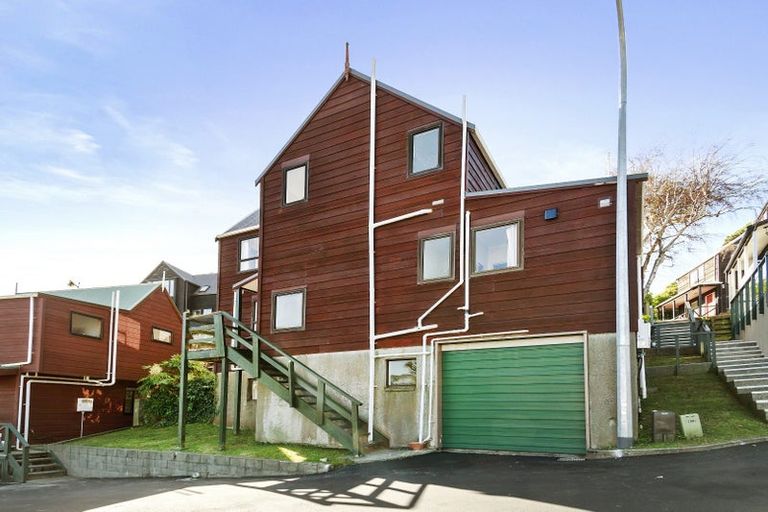 Photo of property in 8/85 Elizabeth Street, Mount Victoria, Wellington, 6011
