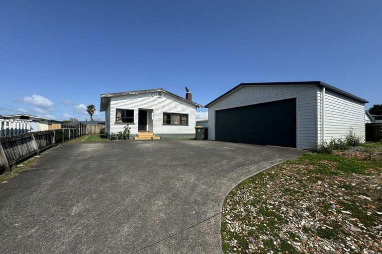 Photo of property in 36 Halsey Road, Manurewa, Auckland, 2102