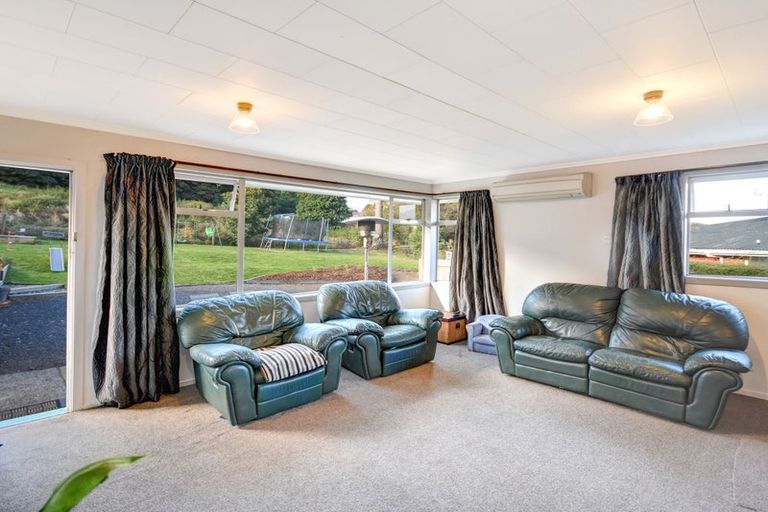 Photo of property in 7 Fenwick Street, Halfway Bush, Dunedin, 9010