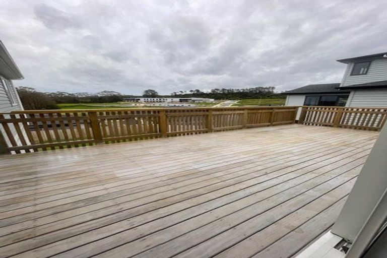 Photo of property in 962 Kahikatea Flat Road, Waitoki, Kaukapakapa, 0871