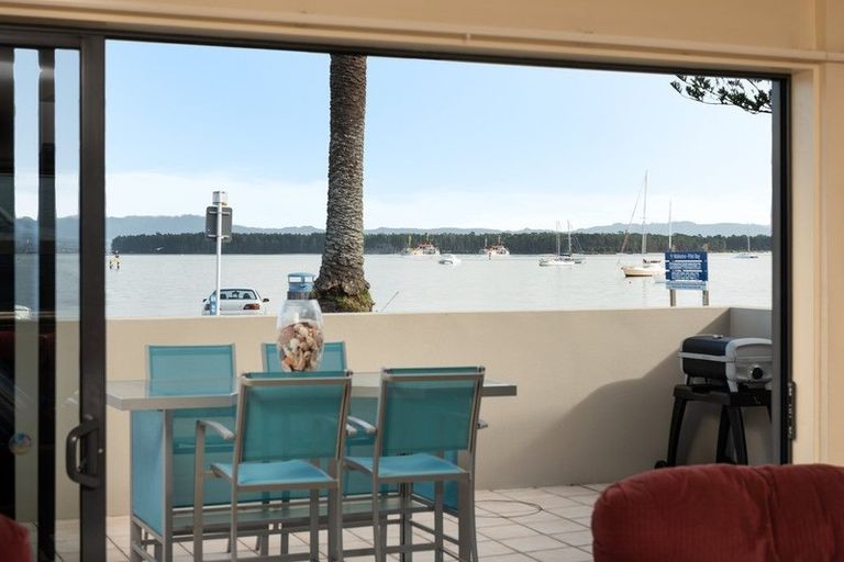 Photo of property in 39 The Mall, Mount Maunganui, 3116