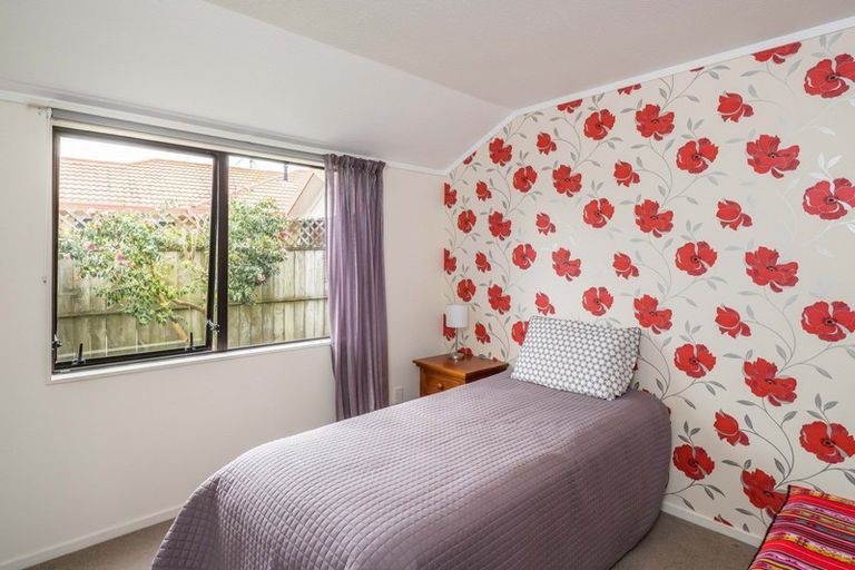 Photo of property in 16 Kotuku Drive, Paraparaumu Beach, Paraparaumu, 5032