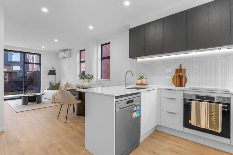 Photo of property in 3/5 Donald Place, St Albans, Christchurch, 8014