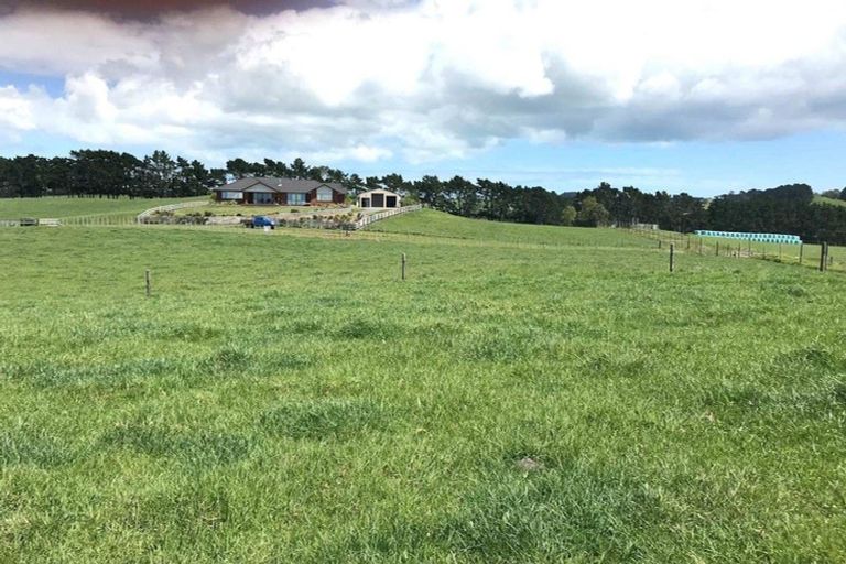 Photo of property in 28 Opoia Drive, Awhitu, 2684