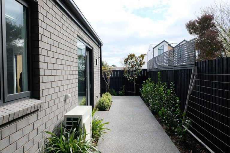 Photo of property in 1/17 Rutherford Street, Woolston, Christchurch, 8023