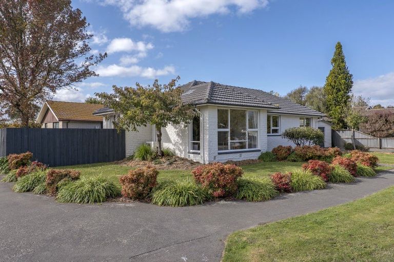 Photo of property in 2 Salmond Street, Hoon Hay, Christchurch, 8025