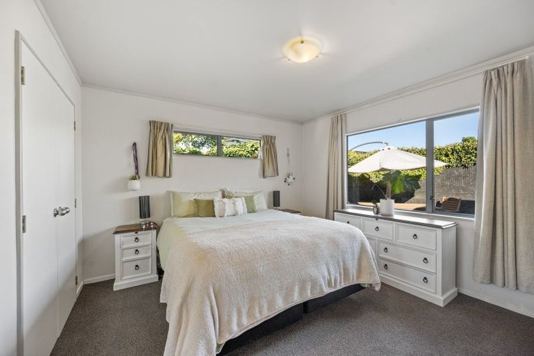 Photo of property in 2/237 Georges Drive, Napier South, Napier, 4110