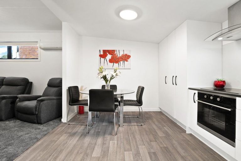 Photo of property in 168 South Road, Caversham, Dunedin, 9012