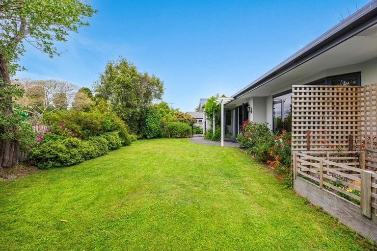 Photo of property in 77 Aranui Road, Mapua, 7005