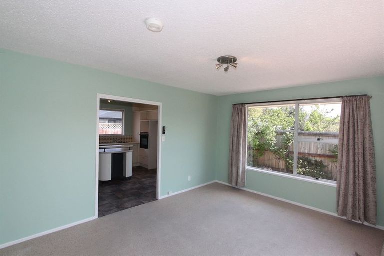 Photo of property in 1/63a Vivian Street, Burwood, Christchurch, 8083