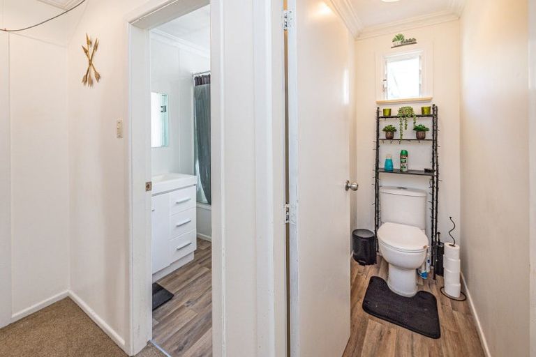 Photo of property in 94 Paterson Street, Aramoho, Whanganui, 4500