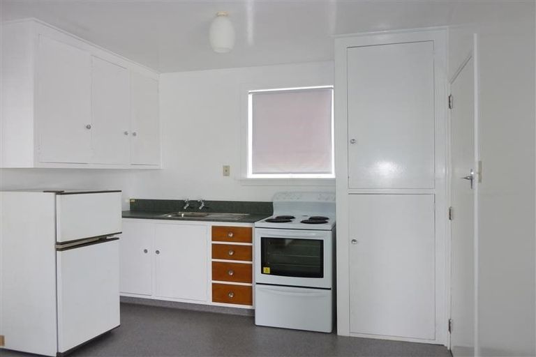 Photo of property in 1/225 Edgeware Road, Edgeware, Christchurch, 8013