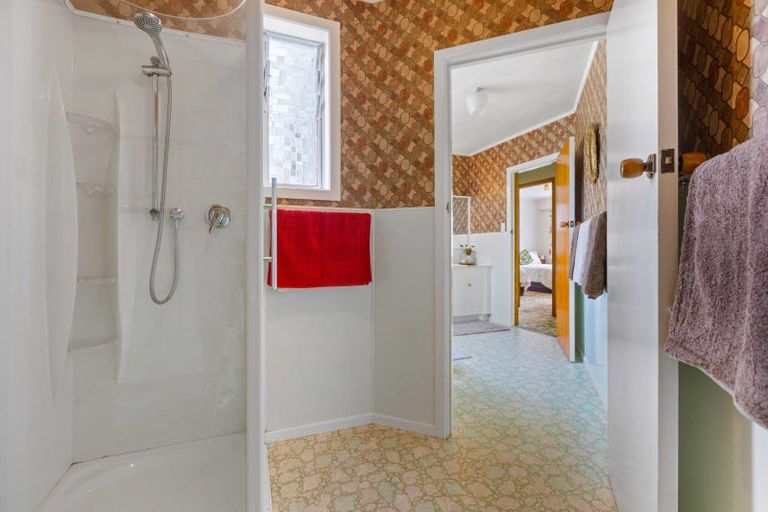 Photo of property in 9 Severn Place, Spotswood, New Plymouth, 4310