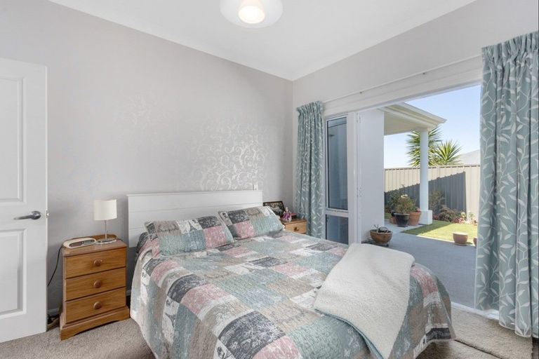 Photo of property in 115 Kent Terrace, Taradale, Napier, 4112