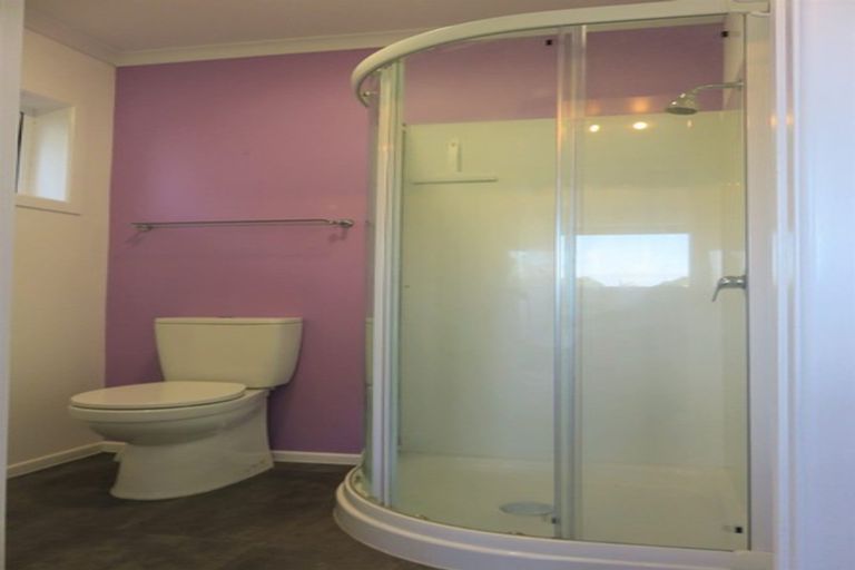 Photo of property in 30 Sea View Road, Baylys Beach, Dargaville, 0377