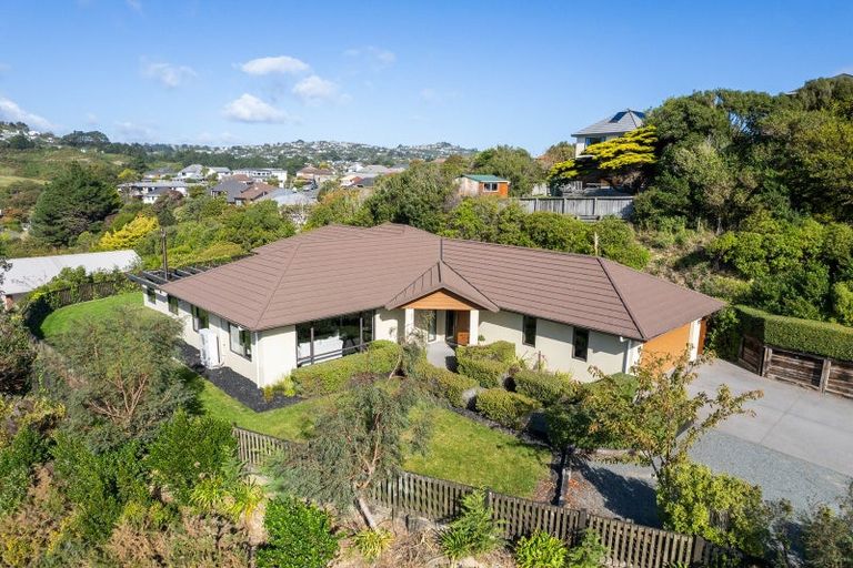 Photo of property in 91 Westchester Drive, Churton Park, Wellington, 6037