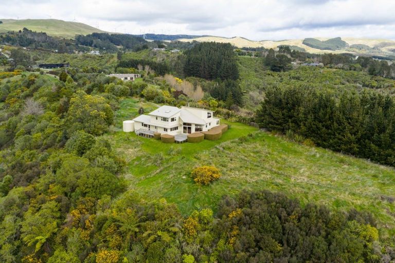 Photo of property in 186 Harrison Hill Road, Aokautere, Palmerston North, 4471
