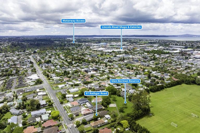 Photo of property in 97 Rathgar Road, Henderson, Auckland, 0610