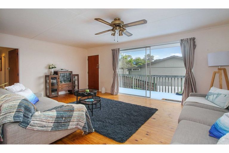Photo of property in 15 Bishopgate Street, Birkdale, Auckland, 0626