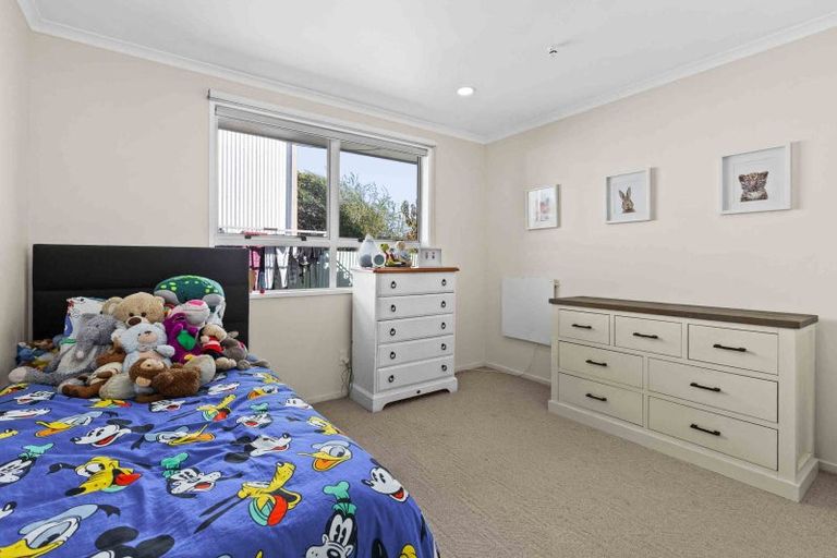 Photo of property in 30 Chester Street, Taradale, Napier, 4112