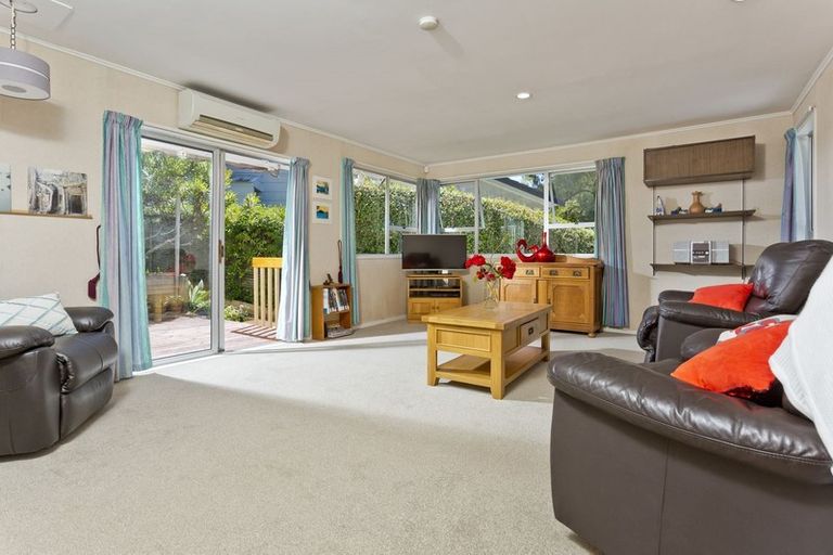 Photo of property in 26 Gerontius Glade, Torbay, Auckland, 0630